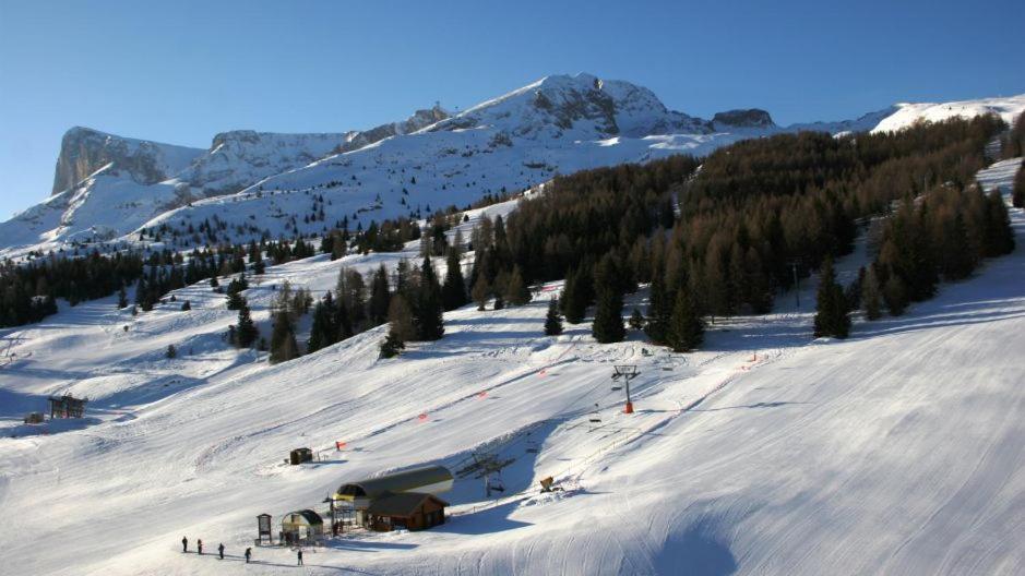 Studio Aux Pieds Des Pistes Saint-Étienne-en-Dévoluy エクステリア 写真